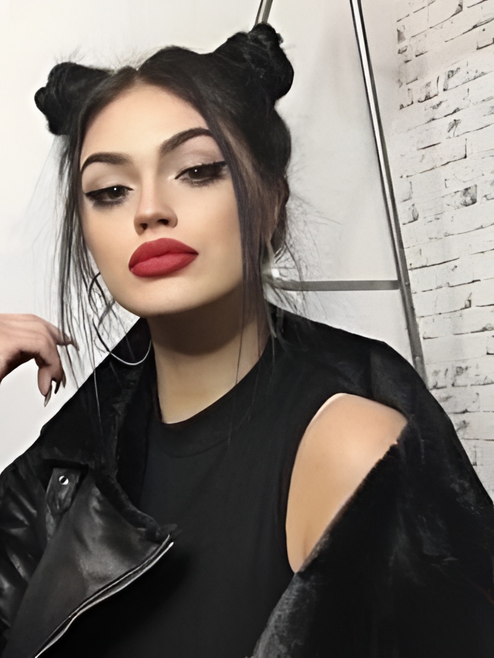 Индивидуалка Арина, доступна для личного знакомства от 4000 руб