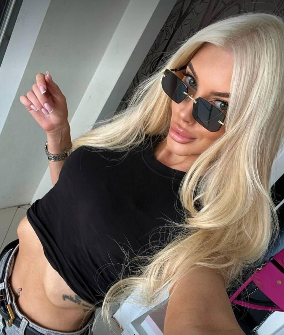 Инга привлекальеная девушка из Арзамаса цена от 7000 руб