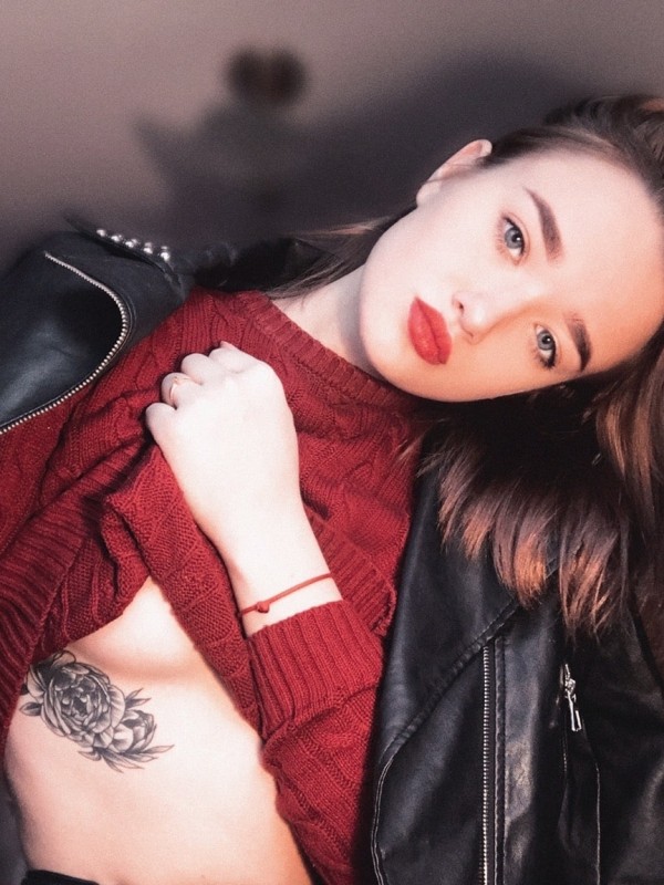 Милена привлекательная девушка из Арзамаса цена от 3000 руб